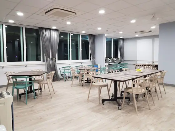 St Luke's ElderCare Senior Care Centre @ Bukit Batok